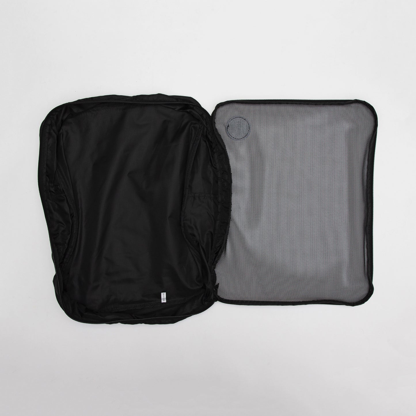TRAVEL POUCH SET
